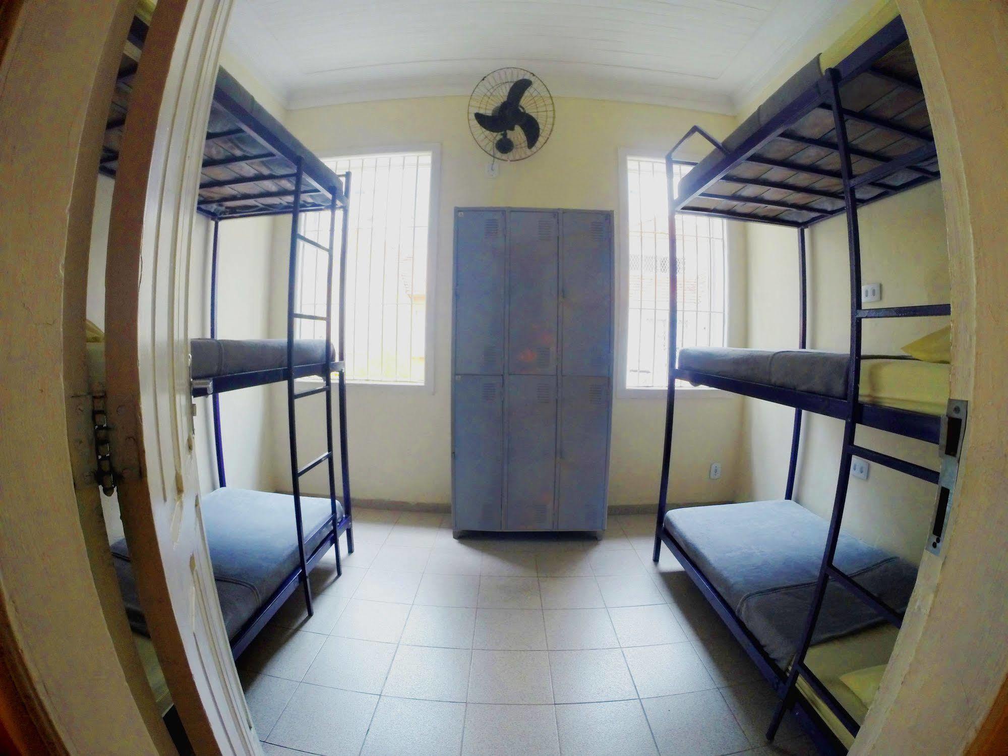 Walk On The Beach Hostel Rio de Janeiro Bagian luar foto